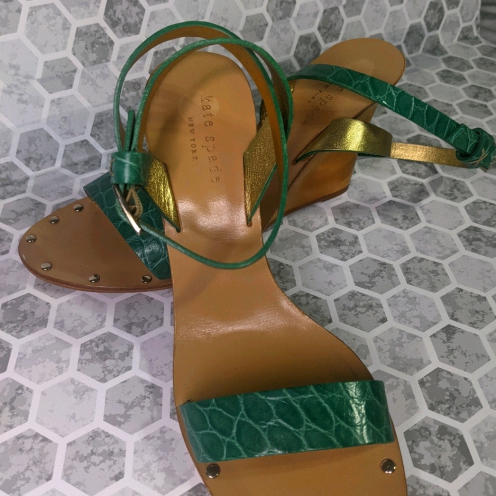 Wedge sandals